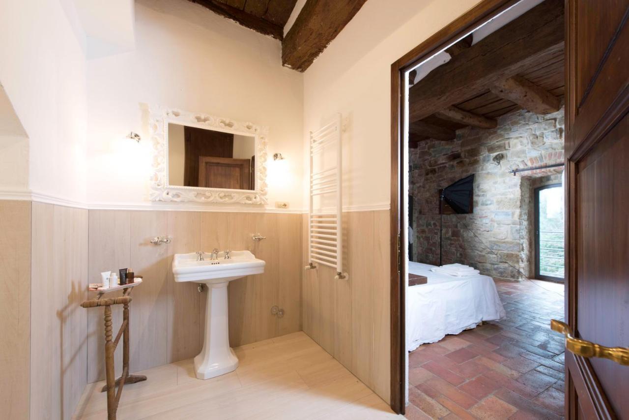 Bed and Breakfast Torre Di Badia à Badia A Passigano Extérieur photo